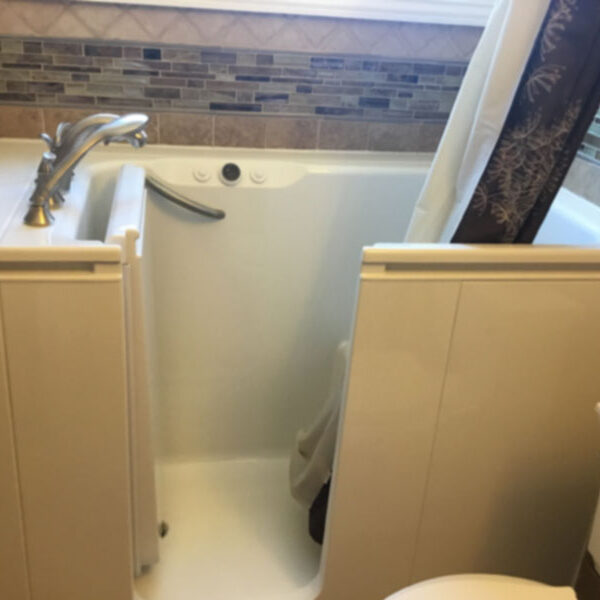 bathroom-walk-in-tub-min