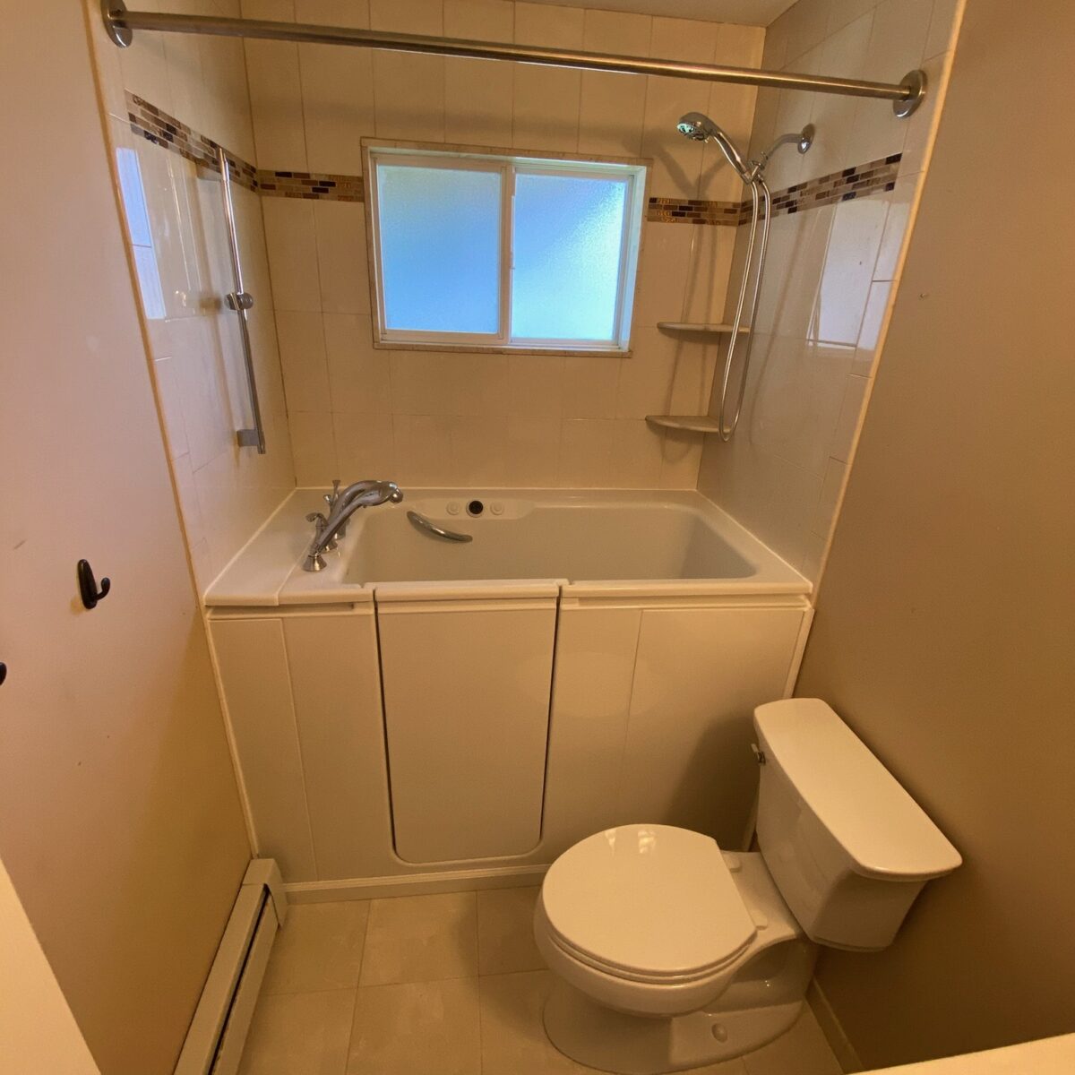 Walk-In Baths - Elite Bathroom
